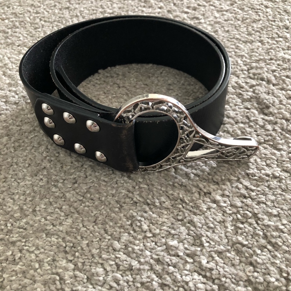 Chicos Silver Buckle Leather Belt Womens size M